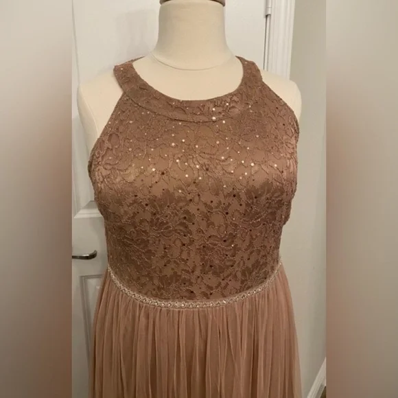 Plus Dress 🩷🤎 - Picture 3 of 11